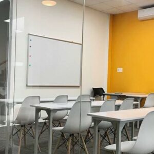 Nhà Thầu Chính cung cấp Thiết bị văn phòng làm việc cho Ban QLDA Criem Project